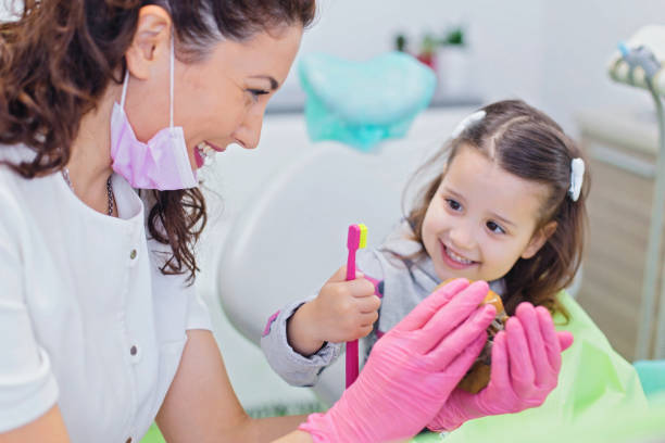Best Periodontal (Gum) Disease Treatment  in Weyauwega, WI